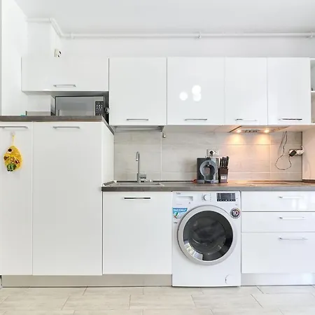 Апартаменты Redmarine Apartment- N Pool Resort- Parking