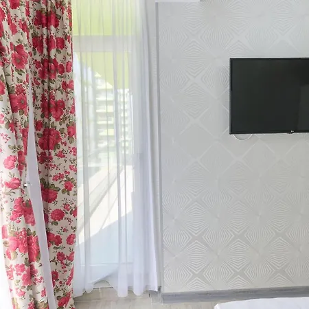 Redmarine Apartment- N Pool Resort- Parking Апартаменты