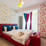 Redmarine Apartment- N Pool Resort- Parking Mamaia