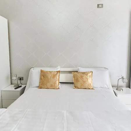 Redmarine Apartment- N Pool Resort- Parking * Mamaia