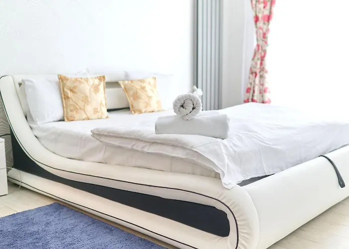 Redmarine Apartment- N Pool Resort- Parking * Мамая