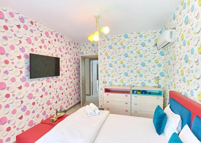 Redmarine Apartment- N Pool Resort- Parking Мамая