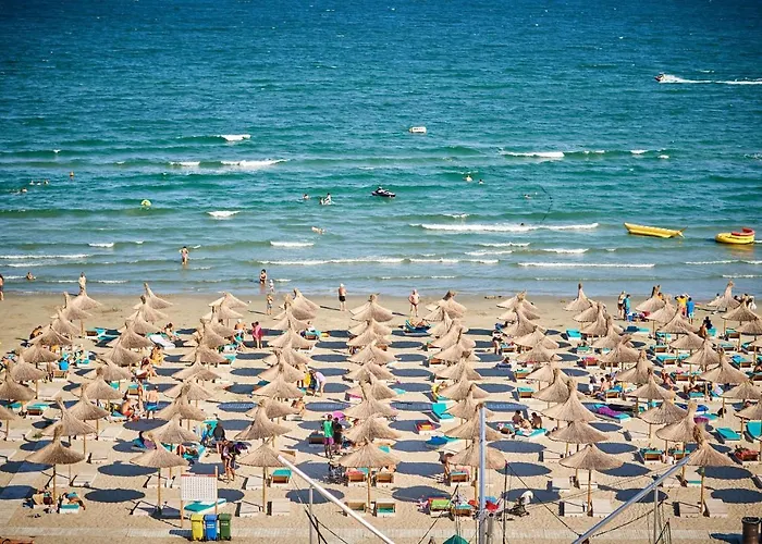 Апартаменты Redmarine Apartment- N Pool Resort- Parking *